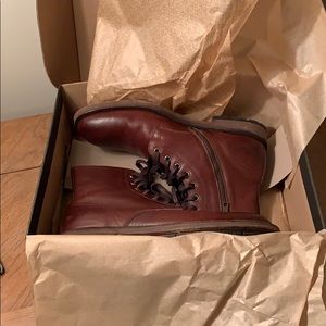 FRYE Bowery Lace Up boots. Size 10.